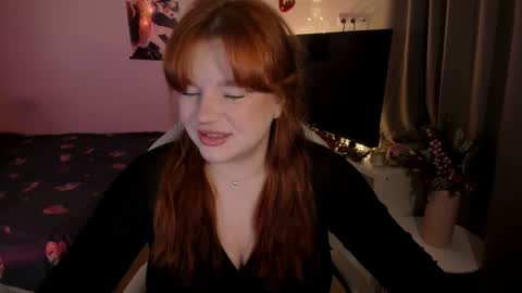 Snapshot of milky_wayx chatting on December 2024 05:42:02 AM Lisa online show from December 2024 05:42:02 AM