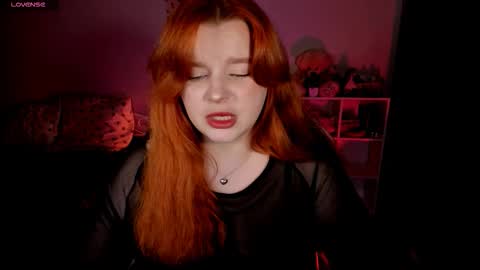 Snapshot of milky_wayx chatting on October 2025 02:36:01 PM Lisa online show from October 2025 02:36:01 PM