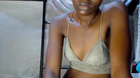 Snapshot of milkylevel chatting on January 2025 06:16:02 AM jessica online show from January 2025 06:16:02 AM