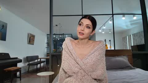 Snapshot of milla_bella chatting on March 2026 07:31:02 PM milla bella online show from March 2026 07:31:02 PM