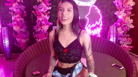 MILLA online show from December 2024 01:03:02 PM