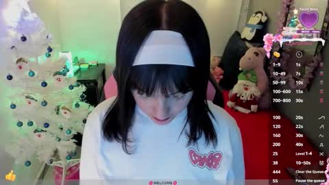 millandiux online show from December 2025 01:48:02 AM