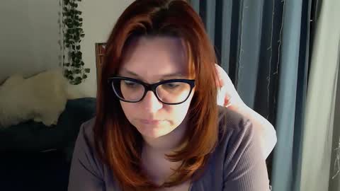 Milla online show from February 2025 09:16:02 PM