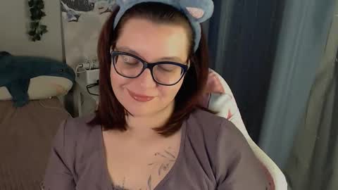 Snapshot of millapoolys chatting on February 2026 02:22:01 PM Milla online show from February 2026 02:22:01 PM