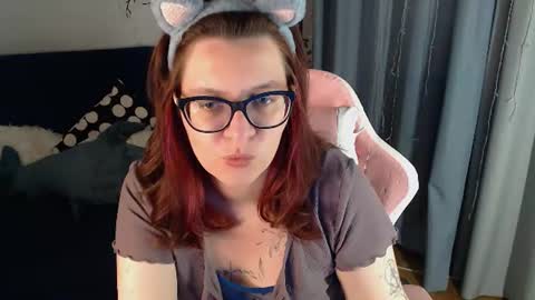 Snapshot of millapoolys chatting on June 2026 05:43:02 PM Milla online show from June 2026 05:43:02 PM