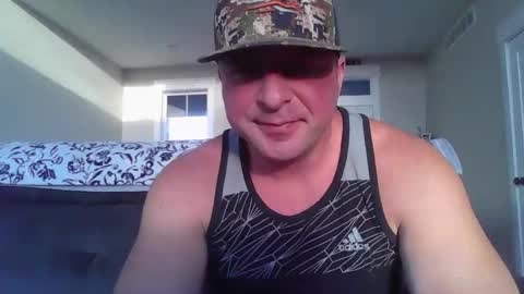 Snapshot of millertimenow34 chatting on February 2026 10:54:01 PM millertime feet bigcock hairy straight muscles online show from February 2026 10:54:01 PM