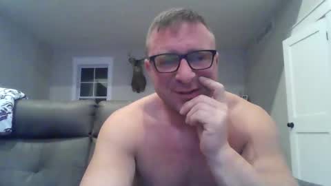 Snapshot of millertimenow34 chatting on April 2026 01:32:01 AM millertime feet bigcock hairy straight muscles online show from April 2026 01:32:01 AM