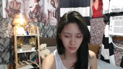 Snapshot of millie_fox21 chatting on October 2025 02:53:01 AM Im Milliedont forget to follow me online show from October 2025 02:53:01 AM