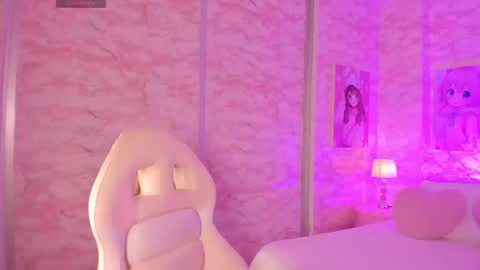 Snapshot of millieskinny_ chatting on March 2026 11:55:01 PM Ana Maria online show from March 2026 11:55:01 PM