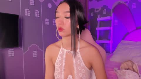 Snapshot of millieskinny_ chatting on March 2026 12:34:02 AM Ana Maria online show from March 2026 12:34:02 AM
