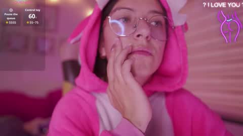 MILLY online show from March 2026 09:32:02 PM