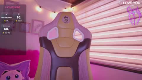 MILLY online show from March 2026 06:31:01 PM