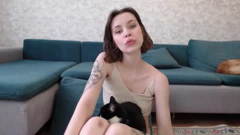 Milly online show from March 2026 07:25:02 AM