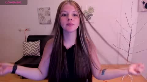 Milly online show from December 2024 04:33:02 AM