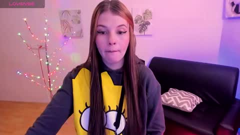 Milly online show from March 2025 01:35:02 PM