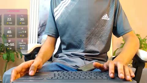 Snapshot of milo_cruz chatting on November 2025 10:51:01 AM Milo Cruz online show from November 2025 10:51:01 AM