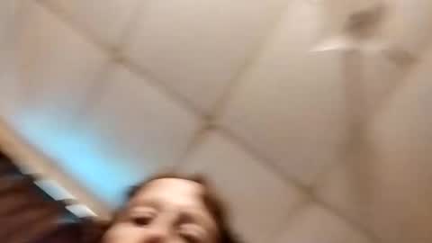 miloanj online show from October 2025 02:21:02 AM