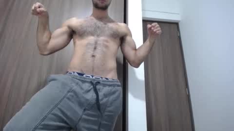 miloslove online show from February 2026 02:21:02 AM