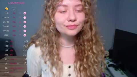 milounee online show from June 2026 08:30:01 AM