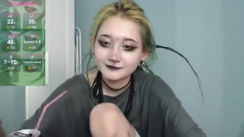 milten_trish online show from February 2026 01:18:01 PM