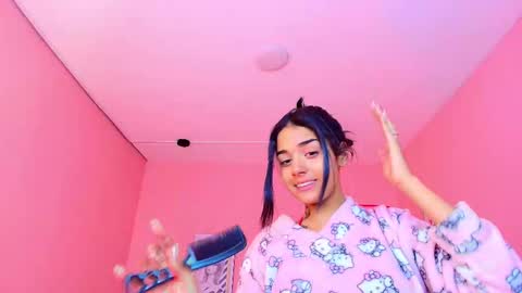 milu_carbajal_x online show from March 2026 01:26:01 PM