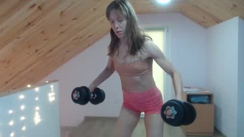 Snapshot of milusea chatting on December 2024 01:14:01 PM milusea online show from December 2024 01:14:01 PM