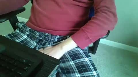 milwaukeebadger24 online show from December 2024 04:16:01 PM