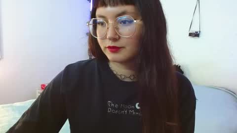 mily_baker online show from December 2024 01:05:01 AM