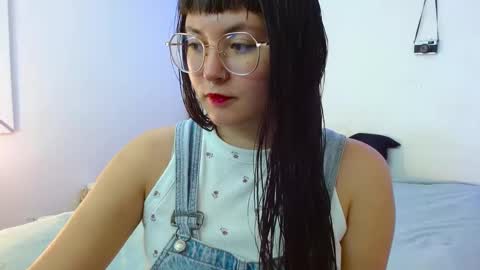 mily_baker online show from December 2024 05:43:01 PM
