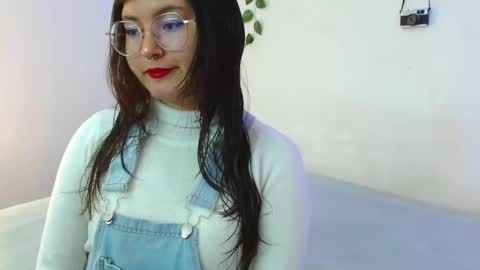 mily_baker online show from March 2025 06:22:01 PM