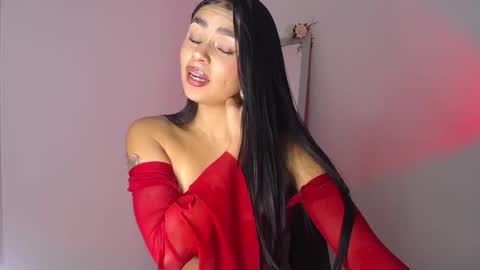 Snapshot of mily_ortiz chatting on September 2025 04:23:02 PM Mily Ortiz online show from September 2025 04:23:02 PM