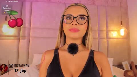 Milyy online show from October 2025 07:47:02 PM