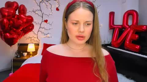 Kelly online show from February 2025 04:00:02 PM