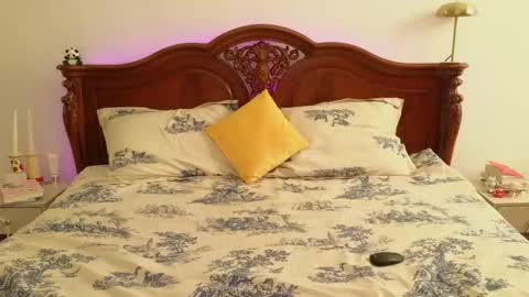 mimichelle online show from February 2025 03:10:02 AM