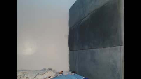 mimi online show from November 2025 11:38:02 PM