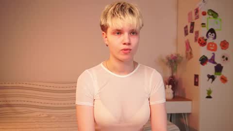 Sonya online show from November 2025 02:06:02 PM