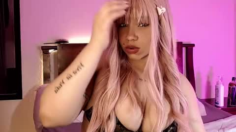 mimirodriguezz online show from December 2024 09:19:02 AM