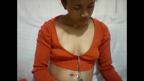Snapshot of mimisexy295320 chatting on December 2024 05:24:01 PM mimisexy295320 online show from December 2024 05:24:01 PM