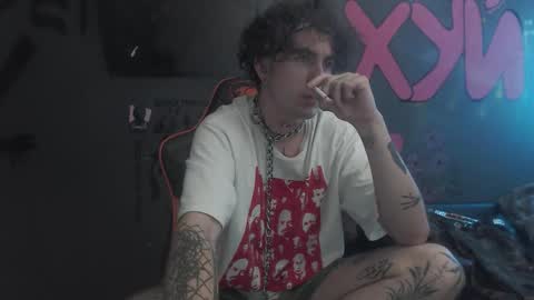 Max online show from September 2025 03:04:02 PM