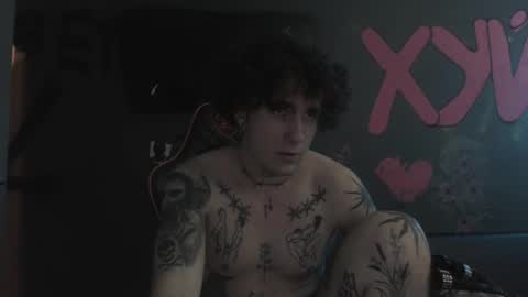 Max online show from November 2025 03:34:02 PM