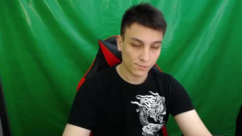 MINATO online show from November 2025 02:10:01 AM