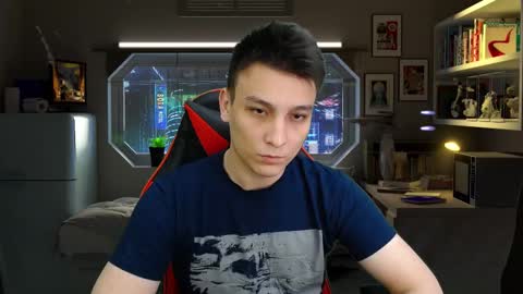 MINATO online show from November 2025 01:22:02 PM