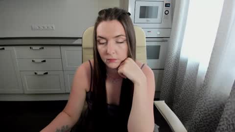 Snapshot of minchelskatrina chatting on July 2026 07:24:02 AM minchelskatrina online show from July 2026 07:24:02 AM