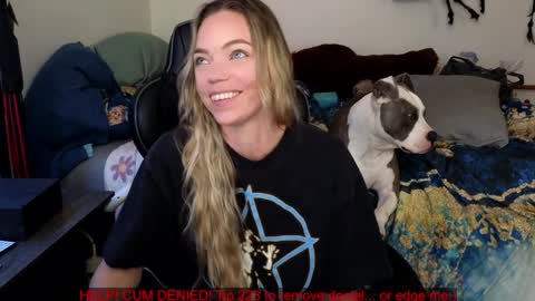 Mindy Mars online show from January 2025 06:43:01 PM