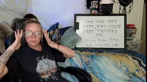 Mindy Mars online show from September 2025 03:45:01 PM