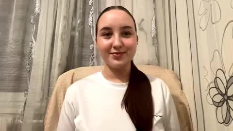 Daisy online show from October 2025 09:15:01 PM