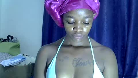 Snapshot of mini_charm chatting on July 2026 03:52:02 AM VERONICA MUTAMBI online show from July 2026 03:52:02 AM