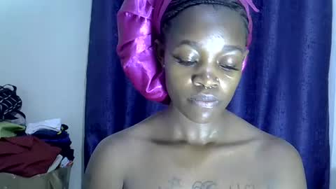Snapshot of mini_charm chatting on July 2026 05:53:01 PM VERONICA MUTAMBI online show from July 2026 05:53:01 PM