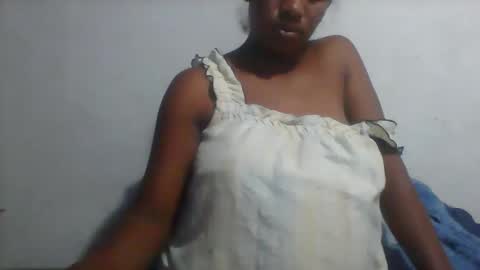 Snapshot of minie4tina chatting on March 2026 05:13:01 AM Minie4Tina online show from March 2026 05:13:01 AM