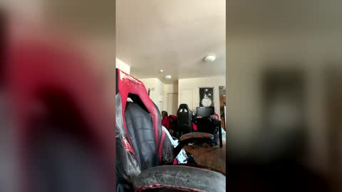 Snapshot of minimoose1003 chatting on February 2026 07:39:01 PM minimoose1003 online show from February 2026 07:39:01 PM